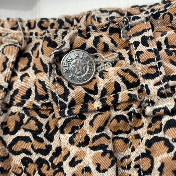 New Legends Girls Vintage Cheetah Print Denim Jeans Size 5 - Picture 4 of 13